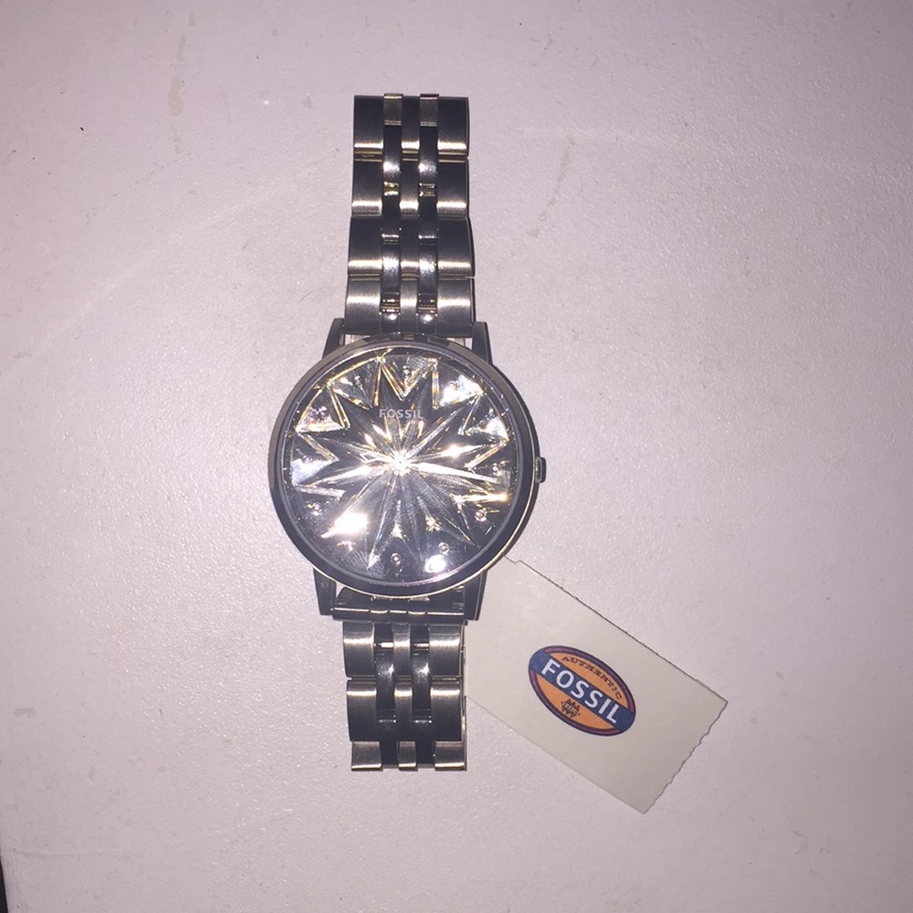 BRAND NEW Fossil Watch (Women’s)